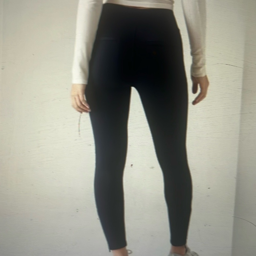 Athleta Delancey Skyline Tight Size LP